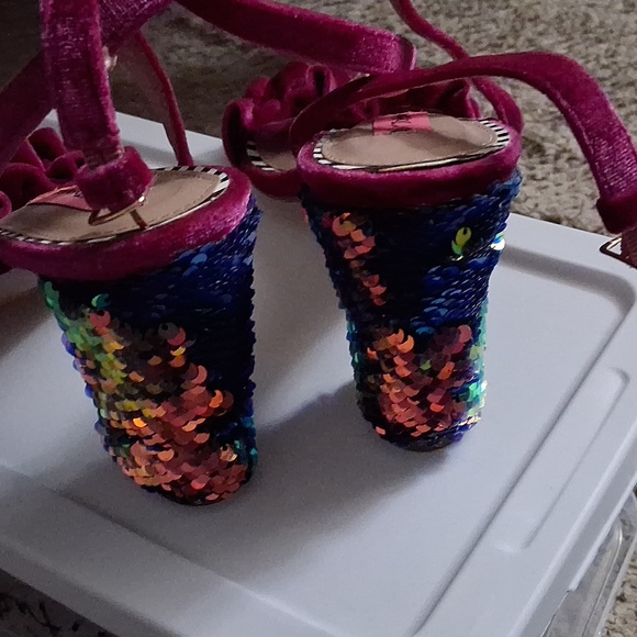 Betsey Johnson Iliana velvet sequin heels - Picture 8 of 9